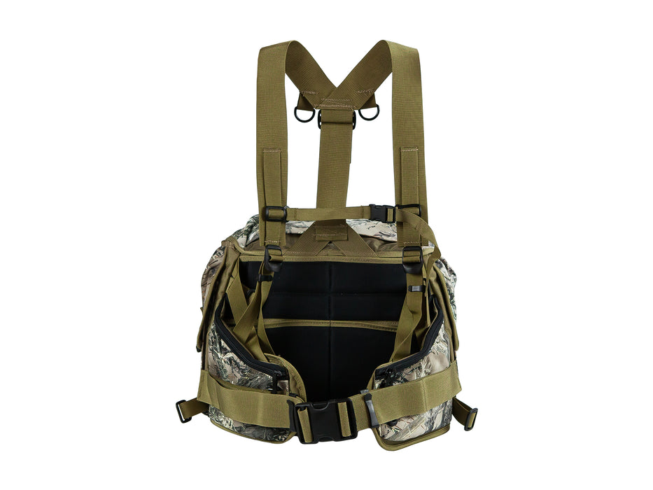 This is the padded side of the Outdoorsmans Butte 25 Hip Pack in True Timber camouflage with the shoulder harness pictured.