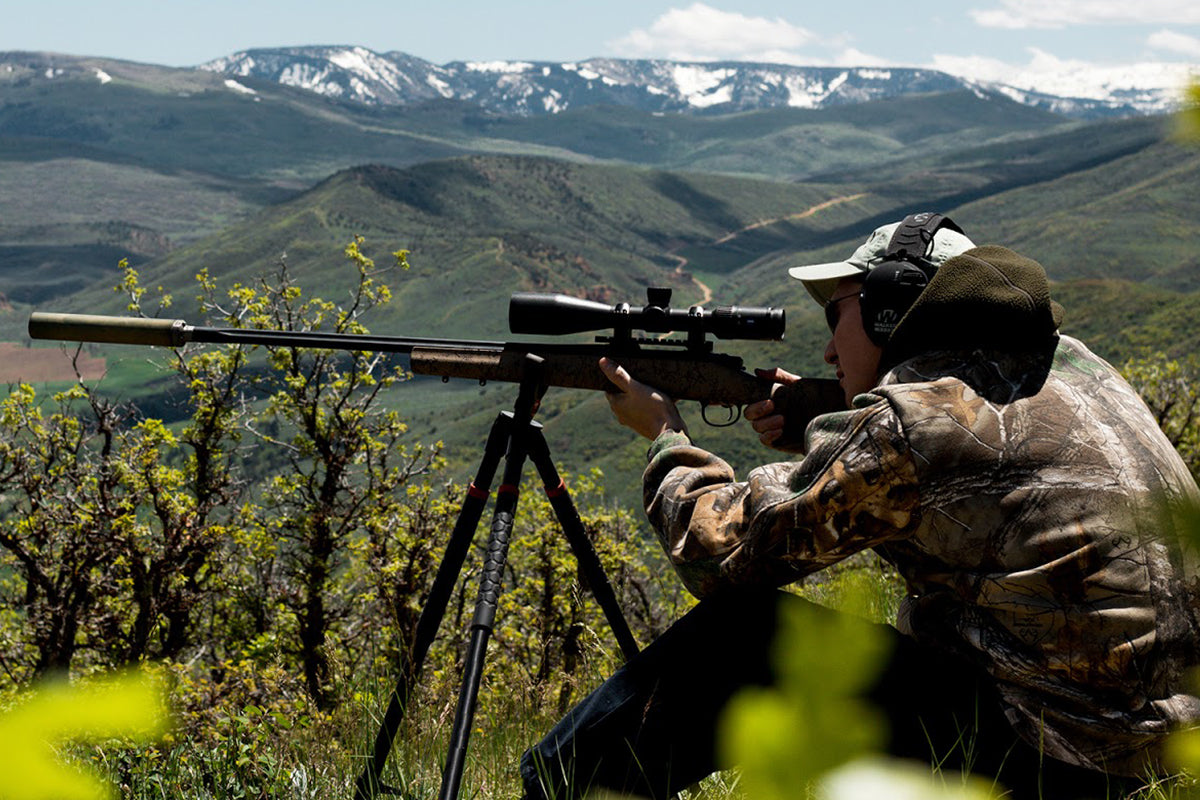 How far can I effectively shoot with my rifle scope?