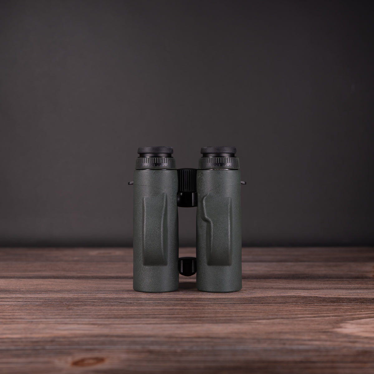 Pre-owned Swarovski EL Range 8x42 Gen 1 rangefinding binoculars