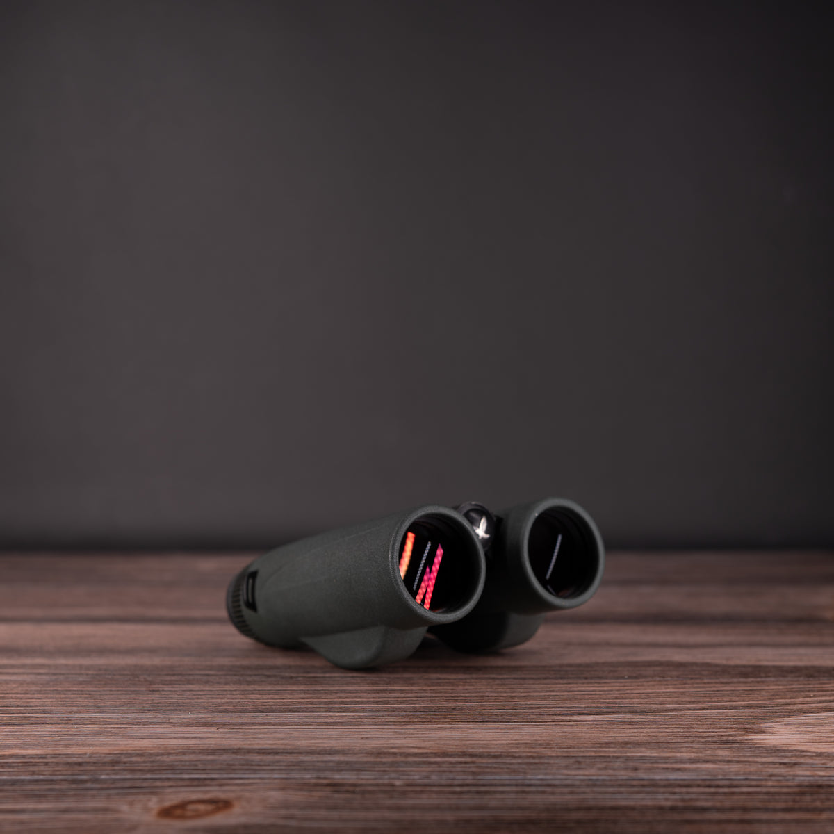 Pre-owned Swarovski EL Range 8x42 Gen 1 rangefinding binoculars