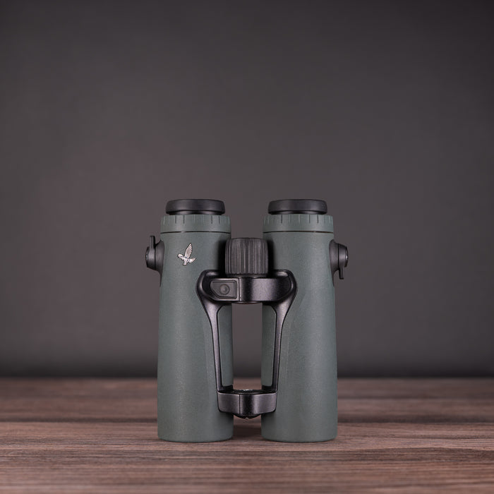 Pre-owned Swarovski EL Range 8x42 Gen 3 rangefinding binoculars