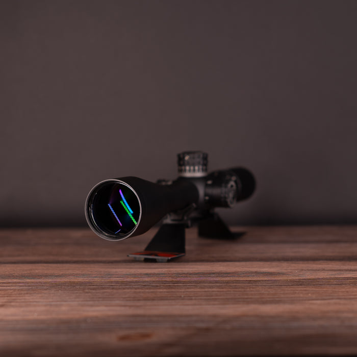 Nightforce NXS 5.5-22x50 SFP Zerostop NP-R1 Pre-Owned (W21356)