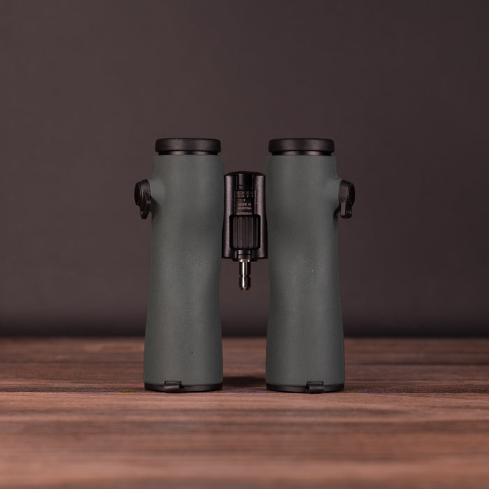 Swarovski NL Pure 10x42 Pre-Owned (AD1115004A)