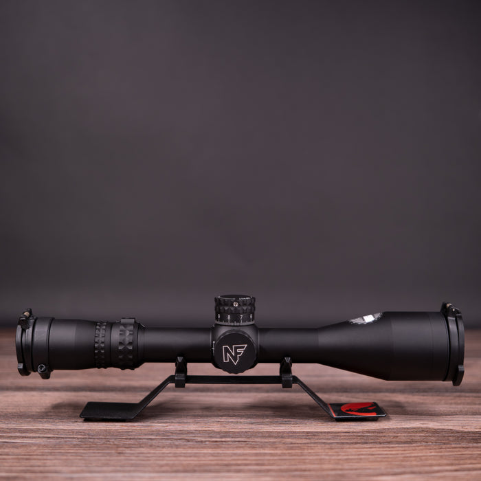 Nightforce NX8 4-32x50 F1 MRAD Pre-Owned (AA25910B)