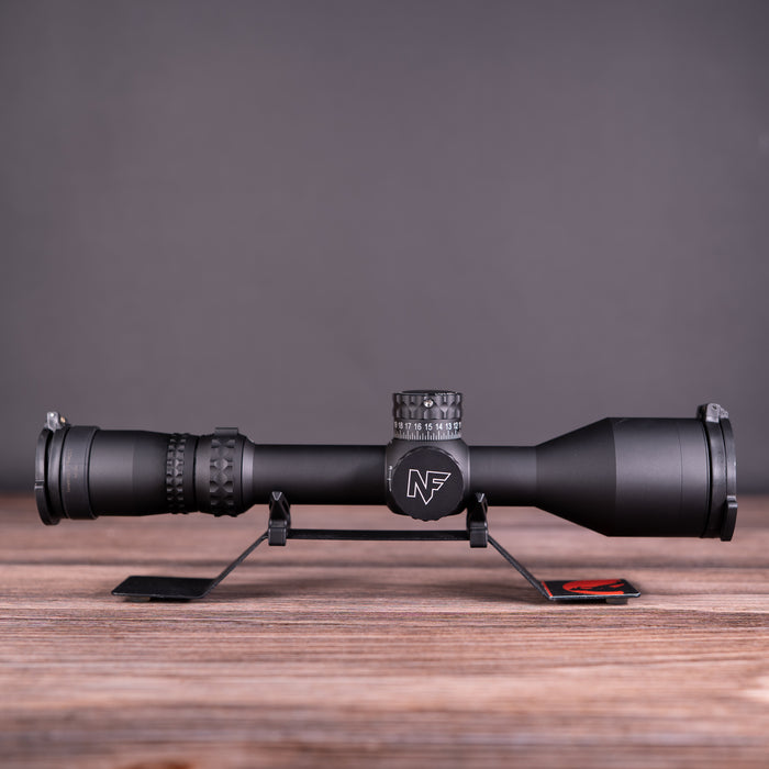 Nightforce NX8 2.5-20x50 F1 MOAR Pre-Owned — Grade A