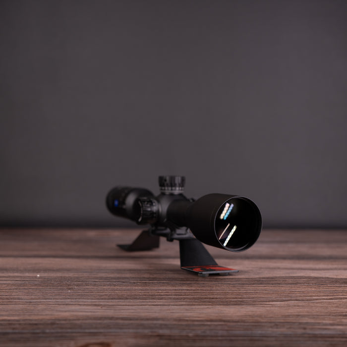 Zeiss V6 3-18x50 Reticle 06 Pre-Owned — Grade A