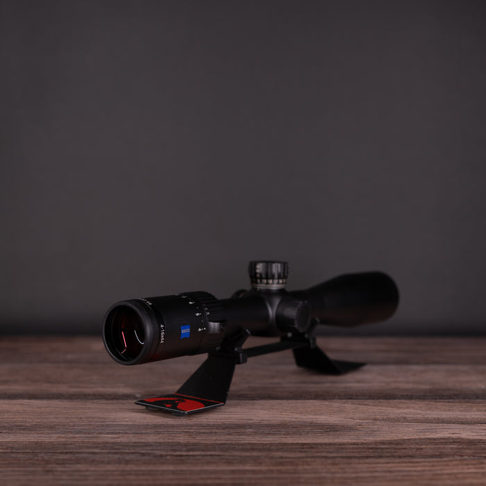 Zeiss V4 4-16x44 ZMOA-2 Reticle 94 Pre-Owned — Grade B