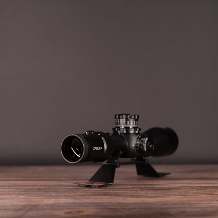 Kahles K318i 3.5-18x50 CCW Rifle Scope MOAK w-right
