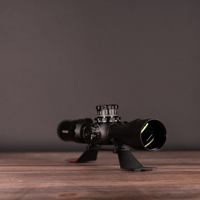 Kahles K318i 3.5-18x50 CCW Rifle Scope MOAK w-right