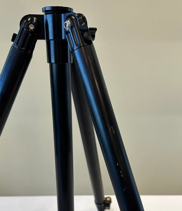 Outdoorsmans Medium Tripod Pre-Owned